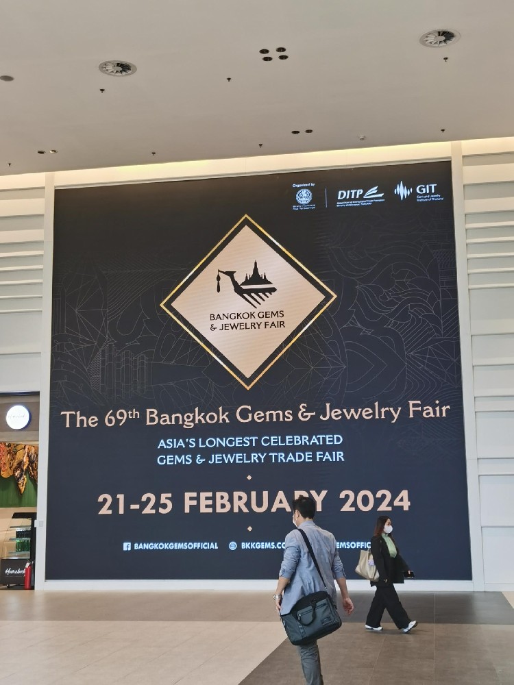 Yihui Casting Shines on the First Day of Bangkok Gems & Jewelry Show